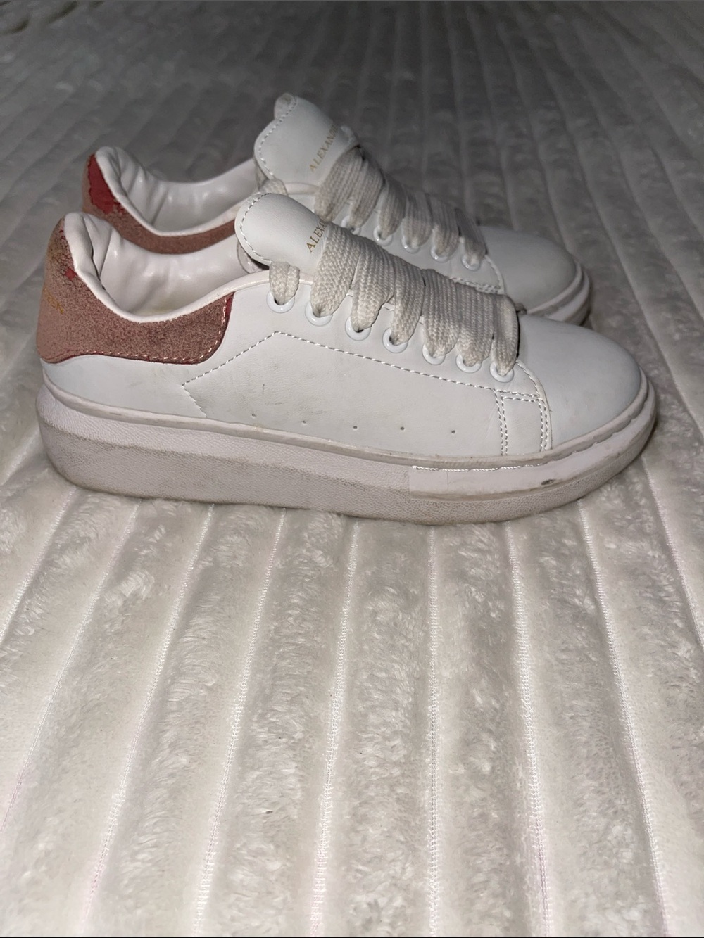 Alexander McQueen Oversized Sneakers | Size 37 - Picture 3 of 13